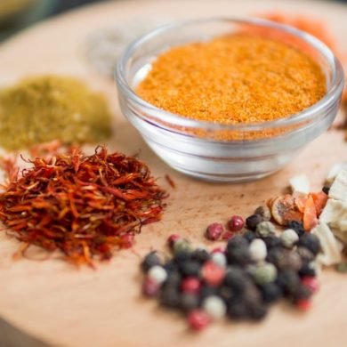 little-spice-piles-wooden-tray_23-2148211099